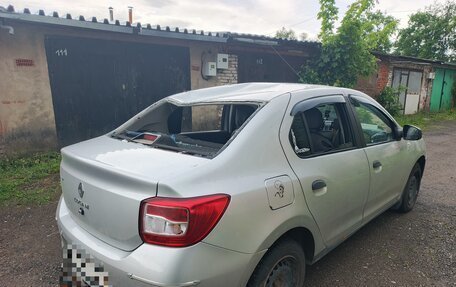 Renault Logan II, 2014 год, 315 000 рублей, 3 фотография