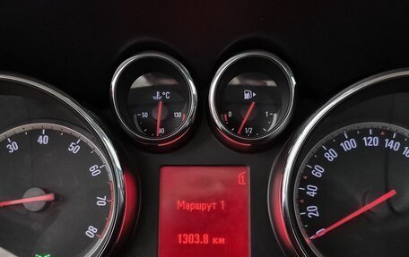 Opel Astra J, 2010 год, 599 000 рублей, 17 фотография