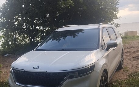 KIA Carnival, 2021 год, 4 000 000 рублей, 1 фотография