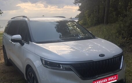 KIA Carnival, 2021 год, 4 000 000 рублей, 2 фотография
