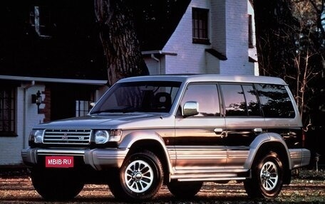 Mitsubishi Pajero III рестайлинг, 1995 год, 200 000 рублей, 2 фотография