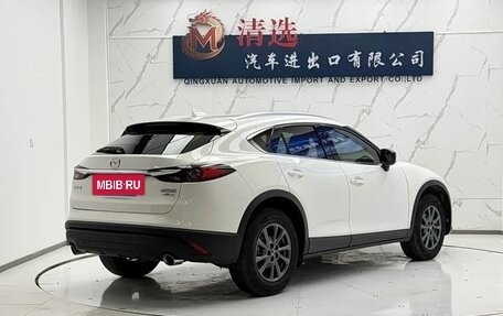 Mazda CX-4, 2023 год, 2 200 999 рублей, 7 фотография