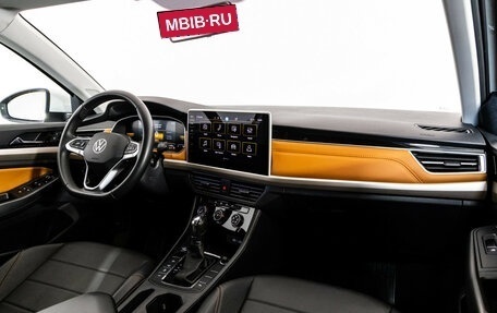 Volkswagen Bora, 2024 год, 2 099 000 рублей, 13 фотография