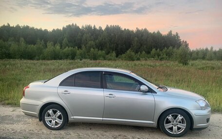 Toyota Avensis III рестайлинг, 2006 год, 650 000 рублей, 2 фотография