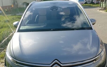Citroen C4 Picasso II рестайлинг, 2017 год, 1 500 000 рублей, 1 фотография