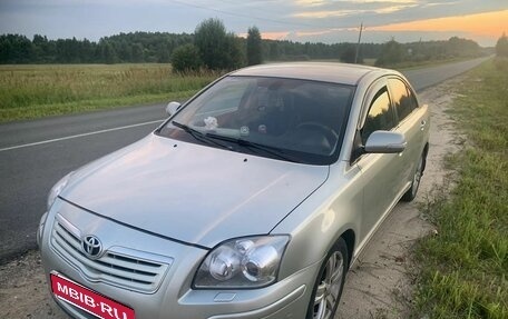 Toyota Avensis III рестайлинг, 2006 год, 650 000 рублей, 8 фотография
