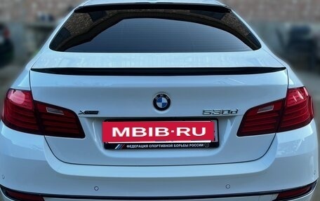 BMW 5 серия, 2016 год, 2 600 000 рублей, 3 фотография