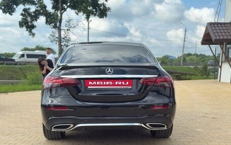 Mercedes-Benz E-Класс, 2020 год, 3 900 000 рублей, 5 фотография