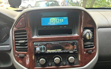 Mitsubishi Pajero III рестайлинг, 2001 год, 520 000 рублей, 2 фотография