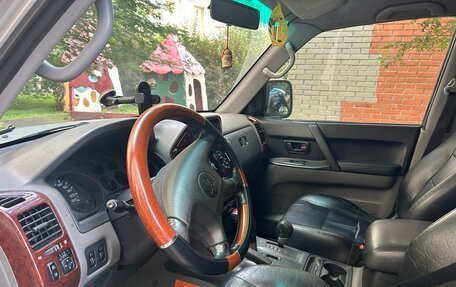 Mitsubishi Pajero III рестайлинг, 2001 год, 520 000 рублей, 4 фотография