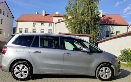 Citroen C4 Picasso II рестайлинг, 2017 год, 1 500 000 рублей, 12 фотография