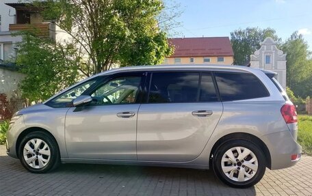 Citroen C4 Picasso II рестайлинг, 2017 год, 1 500 000 рублей, 13 фотография