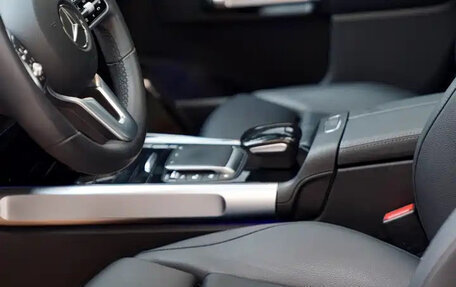 Mercedes-Benz GLB, 2022 год, 2 250 500 рублей, 14 фотография