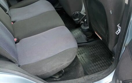 Ford Fusion I, 2006 год, 350 000 рублей, 11 фотография