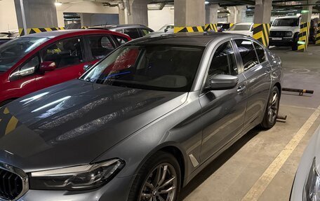 BMW 5 серия, 2020 год, 4 050 000 рублей, 2 фотография