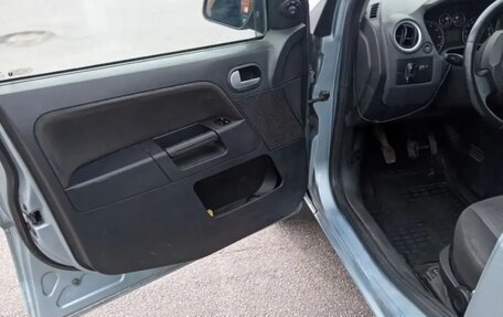 Ford Fusion I, 2006 год, 350 000 рублей, 12 фотография