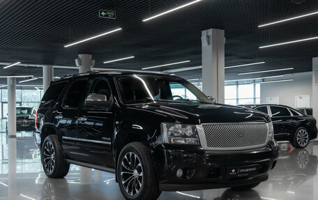 Chevrolet Tahoe III, 2013 год, 1 790 000 рублей, 2 фотография