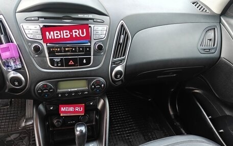 Hyundai ix35 I рестайлинг, 2012 год, 910 000 рублей, 13 фотография