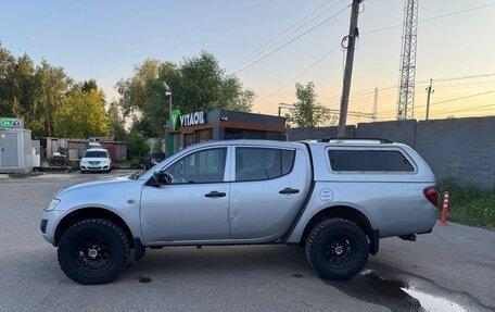Mitsubishi L200 IV рестайлинг, 2014 год, 1 490 000 рублей, 6 фотография