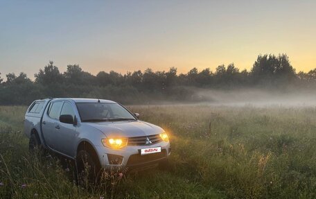 Mitsubishi L200 IV рестайлинг, 2014 год, 1 490 000 рублей, 15 фотография