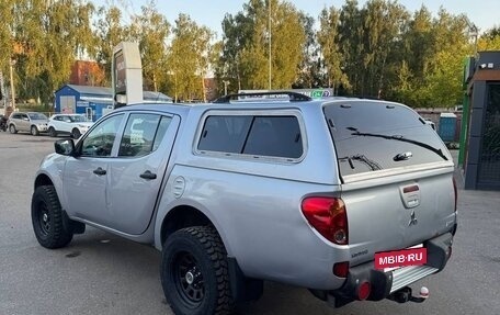 Mitsubishi L200 IV рестайлинг, 2014 год, 1 490 000 рублей, 8 фотография