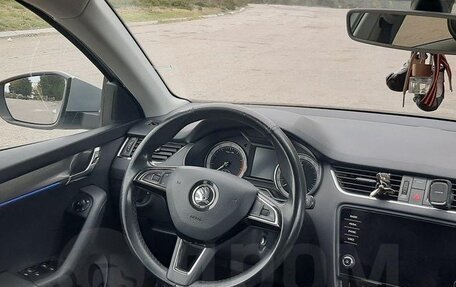 Skoda Octavia, 2017 год, 1 940 000 рублей, 3 фотография
