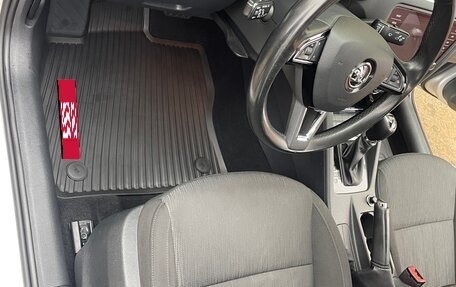 Skoda Octavia, 2017 год, 1 940 000 рублей, 5 фотография