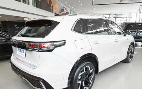 Volkswagen Tiguan, 2026 год, 4 506 006 рублей, 4 фотография