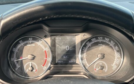 Skoda Octavia, 2017 год, 1 849 000 рублей, 11 фотография
