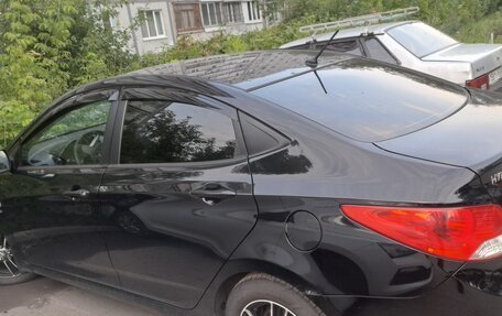 Hyundai Solaris II рестайлинг, 2013 год, 759 900 рублей, 4 фотография