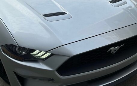 Ford Mustang VI рестайлинг, 2017 год, 2 200 000 рублей, 11 фотография
