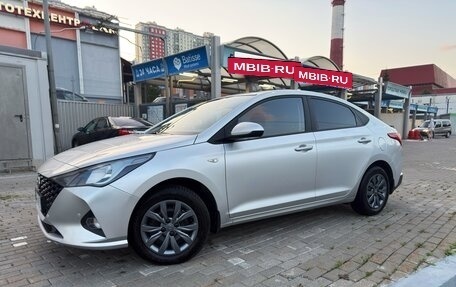 Hyundai Accent IV, 2023 год, 1 800 000 рублей, 2 фотография