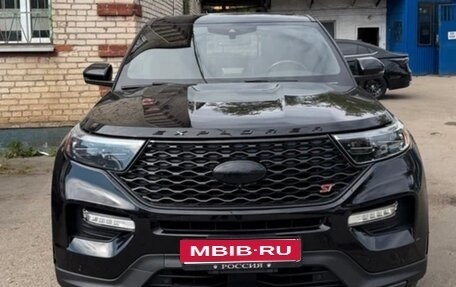Ford Explorer VI, 2021 год, 4 000 000 рублей, 1 фотография