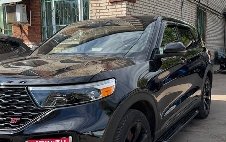 Ford Explorer VI, 2021 год, 4 000 000 рублей, 2 фотография
