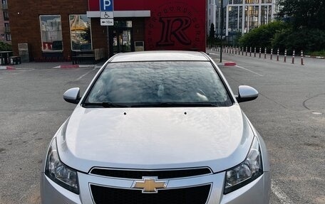 Chevrolet Cruze II, 2012 год, 700 000 рублей, 10 фотография