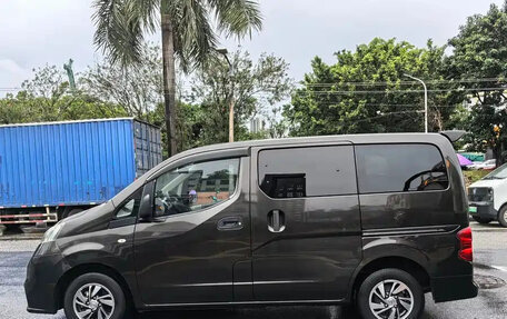 Nissan NV200, 2016 год, 780 000 рублей, 4 фотография