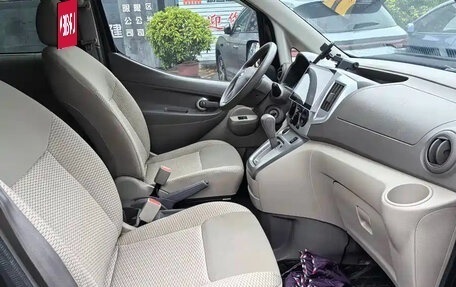 Nissan NV200, 2016 год, 780 000 рублей, 11 фотография
