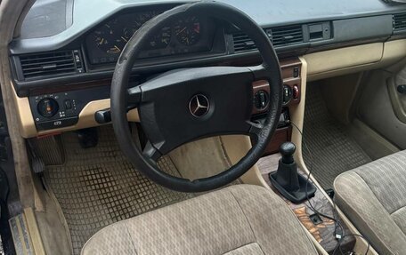 Mercedes-Benz W124, 1990 год, 270 000 рублей, 6 фотография