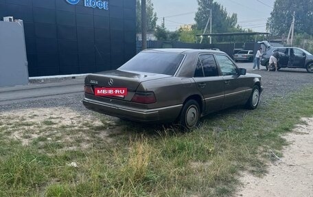 Mercedes-Benz W124, 1990 год, 270 000 рублей, 4 фотография