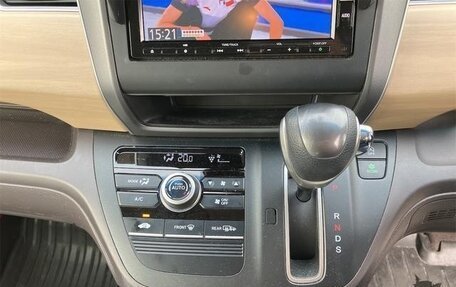 Honda Freed II, 2019 год, 1 210 000 рублей, 12 фотография