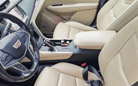 Cadillac XT5 I рестайлинг, 2019 год, 1 500 000 рублей, 5 фотография