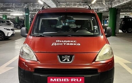 Peugeot Partner II рестайлинг 2, 2009 год, 560 000 рублей, 2 фотография