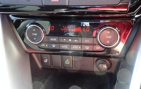 Mitsubishi Eclipse Cross, 2023 год, 1 734 000 рублей, 20 фотография