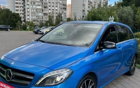 Mercedes-Benz B-Класс, 2013 год, 1 485 000 рублей, 2 фотография