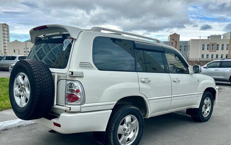Toyota Land Cruiser 100 рестайлинг 2, 1998 год, 1 899 000 рублей, 4 фотография