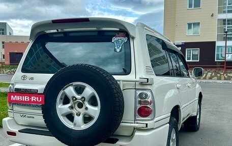 Toyota Land Cruiser 100 рестайлинг 2, 1998 год, 1 899 000 рублей, 5 фотография