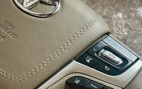 Toyota Land Cruiser 100 рестайлинг 2, 1998 год, 1 899 000 рублей, 27 фотография