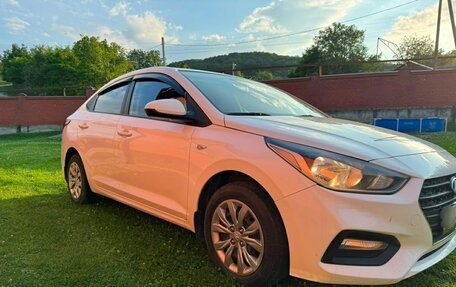 Hyundai Solaris II рестайлинг, 2018 год, 1 300 000 рублей, 10 фотография
