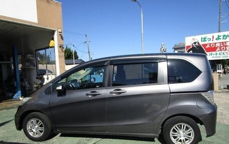 Honda Freed I, 2013 год, 720 000 рублей, 5 фотография