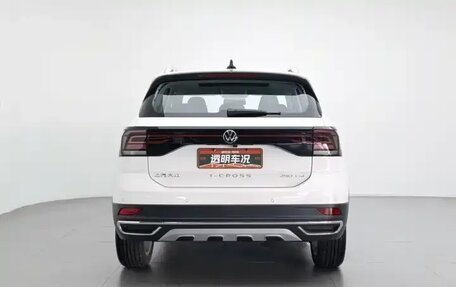 Volkswagen T-Cross I, 2022 год, 1 340 000 рублей, 4 фотография